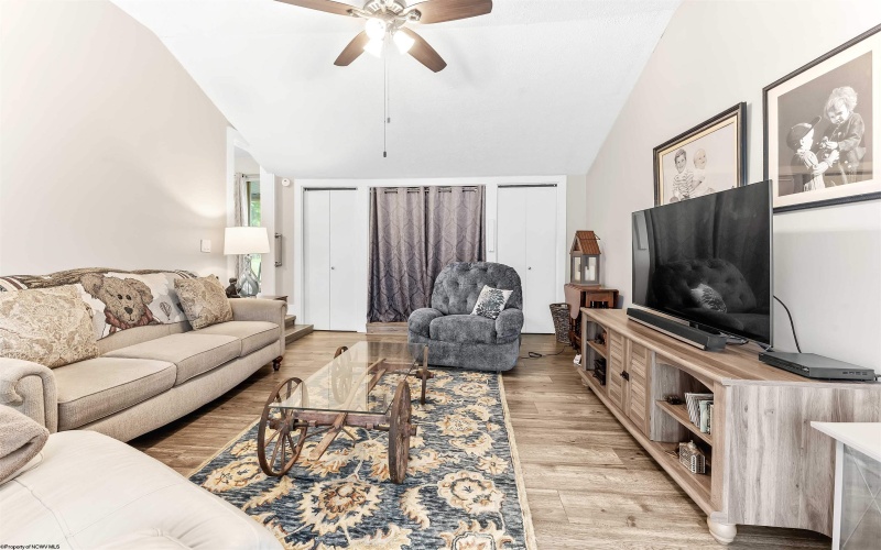 208 Hillcrest Avenue, Morgantown, West Virginia 26501, 3 Bedrooms Bedrooms, 6 Rooms Rooms,1 BathroomBathrooms,Single Family Detached,For Sale,Hillcrest,10162018 208 Hillcrest Avenue, Morgantown, West Virginia 26501, 3 Bedrooms Bedrooms, 6 Rooms Rooms,1 BathroomBathrooms,Single Family Detached,For Sale,Hillcrest,10162018