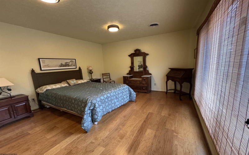 75 Kerry Rock Trail, Ellamore, West Virginia 26267, 4 Bedrooms Bedrooms, 10 Rooms Rooms,2 BathroomsBathrooms,Single Family Detached,For Sale,Kerry Rock,10162024
