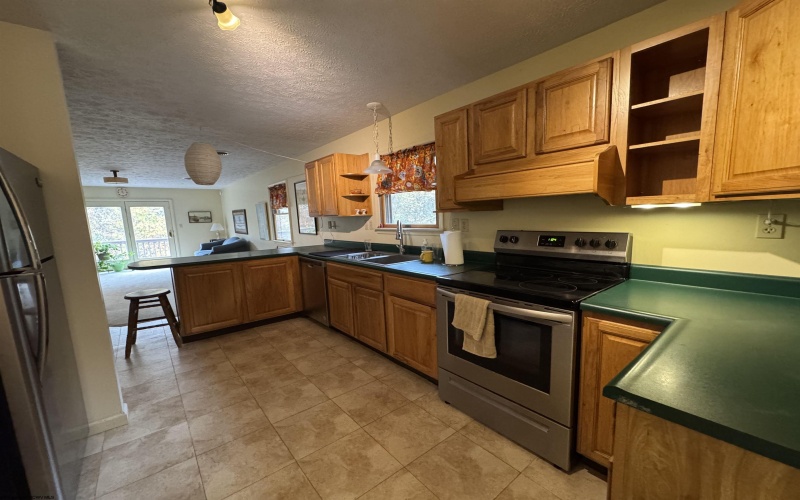 75 Kerry Rock Trail, Ellamore, West Virginia 26267, 4 Bedrooms Bedrooms, 10 Rooms Rooms,2 BathroomsBathrooms,Single Family Detached,For Sale,Kerry Rock,10162024