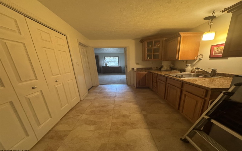 75 Kerry Rock Trail, Ellamore, West Virginia 26267, 4 Bedrooms Bedrooms, 10 Rooms Rooms,2 BathroomsBathrooms,Single Family Detached,For Sale,Kerry Rock,10162024