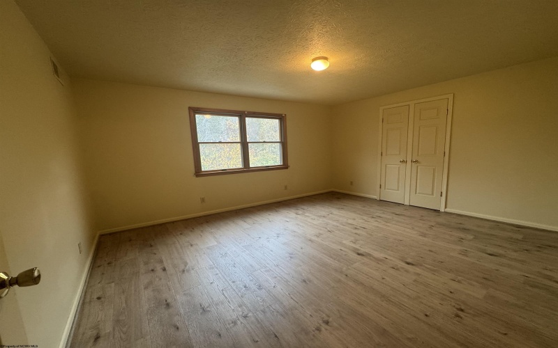 75 Kerry Rock Trail, Ellamore, West Virginia 26267, 4 Bedrooms Bedrooms, 10 Rooms Rooms,2 BathroomsBathrooms,Single Family Detached,For Sale,Kerry Rock,10162024