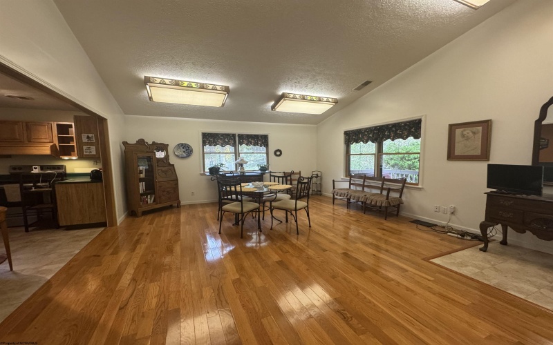 75 Kerry Rock Trail, Ellamore, West Virginia 26267, 4 Bedrooms Bedrooms, 10 Rooms Rooms,2 BathroomsBathrooms,Single Family Detached,For Sale,Kerry Rock,10162024