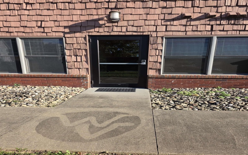 400 Inglewood Boulevard, Morgantown, West Virginia 26501-7376, 1 Bedroom Bedrooms, 4 Rooms Rooms,1 BathroomBathrooms,Single Family Attached,For Sale,Inglewood,10162023