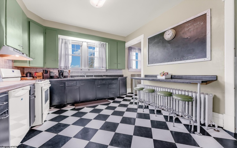 539 Main Street, Addison, Pennsylvania 15411, 6 Bedrooms Bedrooms, 9 Rooms Rooms,2 BathroomsBathrooms,Single Family Detached,For Sale,Main,10162044 539 Main Street, Addison, Pennsylvania 15411, 6 Bedrooms Bedrooms, 9 Rooms Rooms,2 BathroomsBathrooms,Single Family Detached,For Sale,Main,10162044