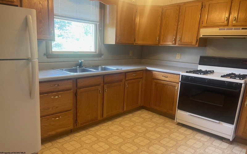 99-103 Liberty Avenue, Clarksburg, West Virginia 26301, ,Multi-unit/income,For Sale,Liberty,10162040 99-103 Liberty Avenue, Clarksburg, West Virginia 26301, ,Multi-unit/income,For Sale,Liberty,10162040