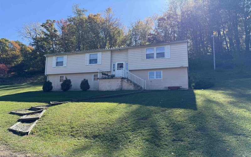 1690 Levels Road, Fairmont, West Virginia 26554, 3 Bedrooms Bedrooms, 5 Rooms Rooms,1 BathroomBathrooms,Single Family Detached,For Sale,Levels,10162035 1690 Levels Road, Fairmont, West Virginia 26554, 3 Bedrooms Bedrooms, 5 Rooms Rooms,1 BathroomBathrooms,Single Family Detached,For Sale,Levels,10162035