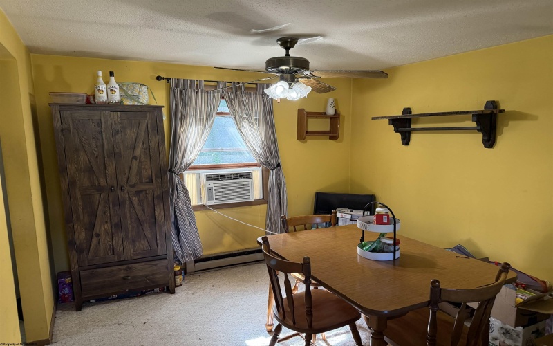 1690 Levels Road, Fairmont, West Virginia 26554, 3 Bedrooms Bedrooms, 5 Rooms Rooms,1 BathroomBathrooms,Single Family Detached,For Sale,Levels,10162035 1690 Levels Road, Fairmont, West Virginia 26554, 3 Bedrooms Bedrooms, 5 Rooms Rooms,1 BathroomBathrooms,Single Family Detached,For Sale,Levels,10162035