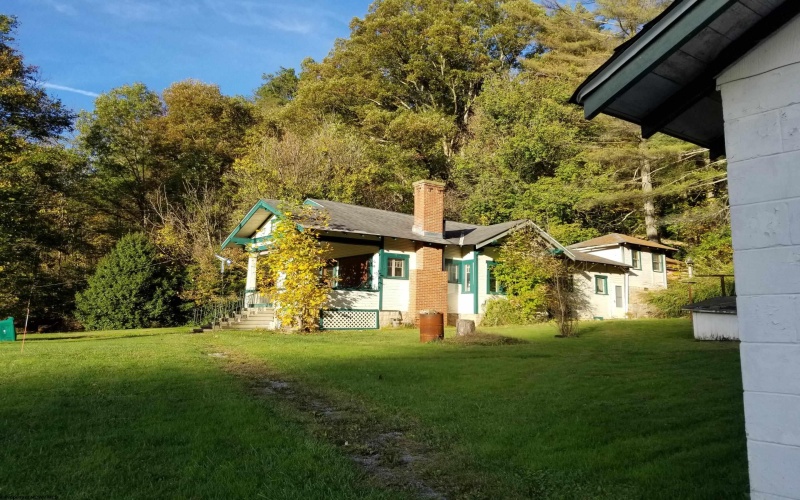 221 Patterson Fork Road, Salem, West Virginia 26426-0000, 3 Bedrooms Bedrooms, 9 Rooms Rooms,1 BathroomBathrooms,Single Family Detached,For Sale,Patterson Fork,10162033 221 Patterson Fork Road, Salem, West Virginia 26426-0000, 3 Bedrooms Bedrooms, 9 Rooms Rooms,1 BathroomBathrooms,Single Family Detached,For Sale,Patterson Fork,10162033