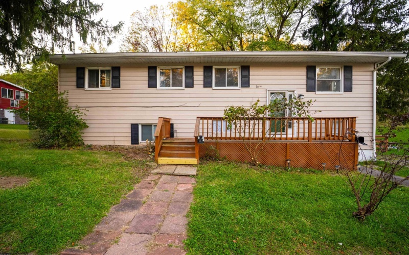 34 Harrison Street, Westover, West Virginia 26501, 3 Bedrooms Bedrooms, 7 Rooms Rooms,2 BathroomsBathrooms,Residential Rentals,For Rent,Harrison,10162041