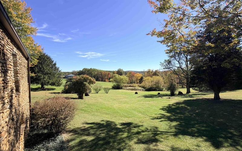 2108 Bunner Ridge Road, Fairmont, West Virginia 26554, 3 Bedrooms Bedrooms, 6 Rooms Rooms,1 BathroomBathrooms,Single Family Detached,For Sale,Bunner Ridge,10162051 2108 Bunner Ridge Road, Fairmont, West Virginia 26554, 3 Bedrooms Bedrooms, 6 Rooms Rooms,1 BathroomBathrooms,Single Family Detached,For Sale,Bunner Ridge,10162051