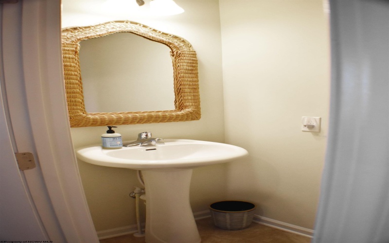 118 Tee Drive, Maidsville, West Virginia 26541, 3 Bedrooms Bedrooms, 6 Rooms Rooms,2 BathroomsBathrooms,Single Family Attached,For Sale,Tee,10162048 118 Tee Drive, Maidsville, West Virginia 26541, 3 Bedrooms Bedrooms, 6 Rooms Rooms,2 BathroomsBathrooms,Single Family Attached,For Sale,Tee,10162048