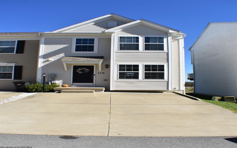 118 Tee Drive, Maidsville, West Virginia 26541, 3 Bedrooms Bedrooms, 6 Rooms Rooms,2 BathroomsBathrooms,Single Family Attached,For Sale,Tee,10162048 118 Tee Drive, Maidsville, West Virginia 26541, 3 Bedrooms Bedrooms, 6 Rooms Rooms,2 BathroomsBathrooms,Single Family Attached,For Sale,Tee,10162048