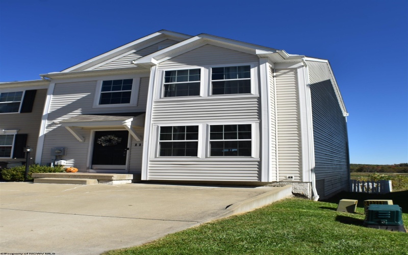 118 Tee Drive, Maidsville, West Virginia 26541, 3 Bedrooms Bedrooms, 6 Rooms Rooms,2 BathroomsBathrooms,Single Family Attached,For Sale,Tee,10162048 118 Tee Drive, Maidsville, West Virginia 26541, 3 Bedrooms Bedrooms, 6 Rooms Rooms,2 BathroomsBathrooms,Single Family Attached,For Sale,Tee,10162048