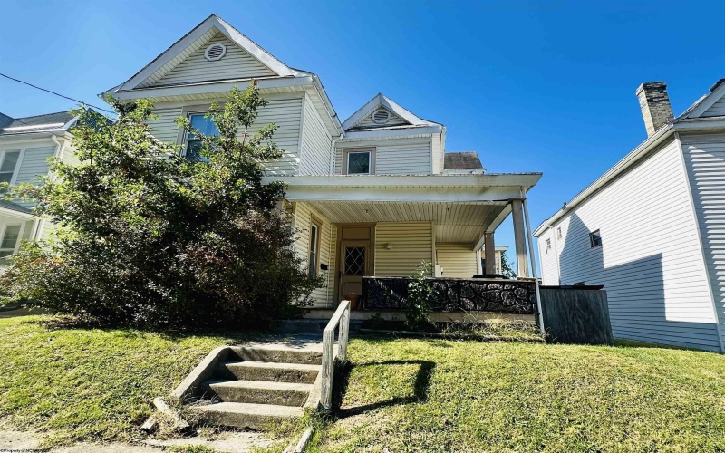 619 Walnut Avenue, Fairmont, West Virginia 26554-9998, 3 Bedrooms Bedrooms, 9 Rooms Rooms,1 BathroomBathrooms,Single Family Detached,For Sale,Walnut,10162060