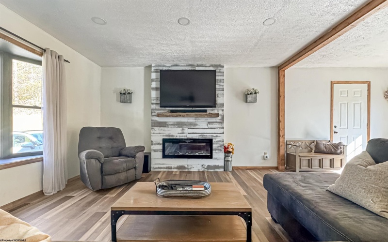 2663 Oil Creek Road, Orlando, West Virginia 26412, 3 Bedrooms Bedrooms, 6 Rooms Rooms,2 BathroomsBathrooms,Single Family Detached,For Sale,Oil Creek,10162064 2663 Oil Creek Road, Orlando, West Virginia 26412, 3 Bedrooms Bedrooms, 6 Rooms Rooms,2 BathroomsBathrooms,Single Family Detached,For Sale,Oil Creek,10162064