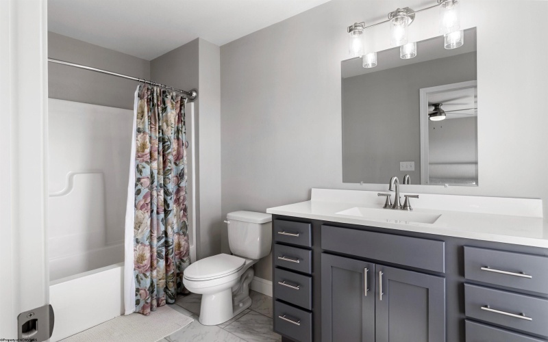 248 Red Oak Lane, Morgantown, West Virginia 26501, 3 Bedrooms Bedrooms, 8 Rooms Rooms,2 BathroomsBathrooms,Single Family Attached,For Sale,Red Oak,10162076 248 Red Oak Lane, Morgantown, West Virginia 26501, 3 Bedrooms Bedrooms, 8 Rooms Rooms,2 BathroomsBathrooms,Single Family Attached,For Sale,Red Oak,10162076