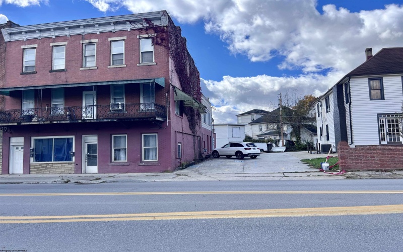 201 Randolph Avenue, Elkins, West Virginia 26241, ,Multi-unit/income,For Sale,Randolph,10162083