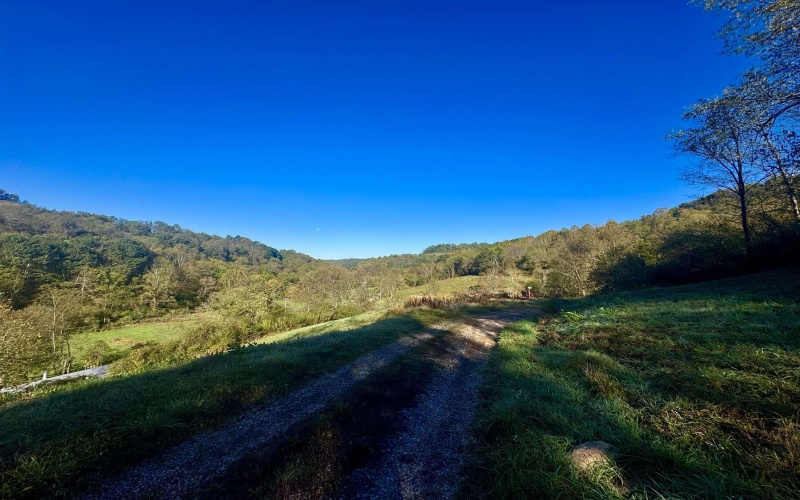 Tract 2 Hackers Creek Road, Buckhannon, West Virginia 26201, ,Lots/land,For Sale,Hackers Creek,10162080