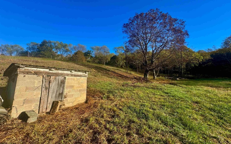 Tract 1 Hackers Creek Road, Buckhannon, West Virginia 26201, ,Lots/land,For Sale,Hackers Creek,10162077