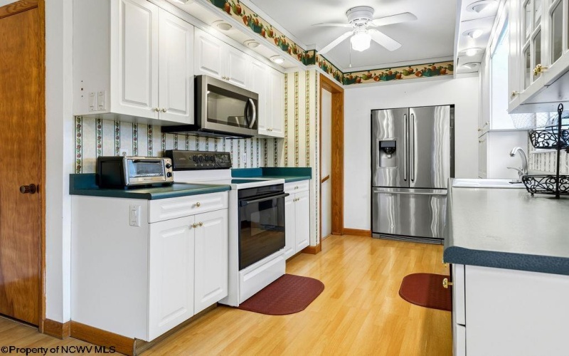 68 Sunday Drive, Clarksburg, West Virginia 26301, 3 Bedrooms Bedrooms, 5 Rooms Rooms,2 BathroomsBathrooms,Single Family Detached,For Sale,Sunday,10162081 68 Sunday Drive, Clarksburg, West Virginia 26301, 3 Bedrooms Bedrooms, 5 Rooms Rooms,2 BathroomsBathrooms,Single Family Detached,For Sale,Sunday,10162081