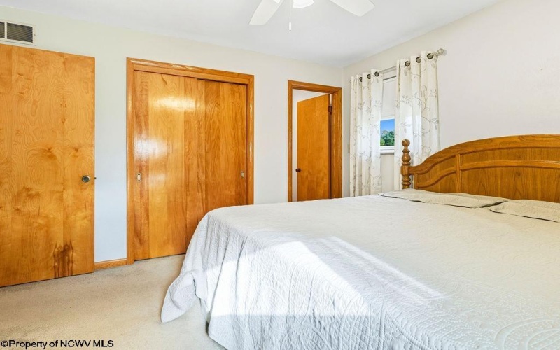 68 Sunday Drive, Clarksburg, West Virginia 26301, 3 Bedrooms Bedrooms, 5 Rooms Rooms,2 BathroomsBathrooms,Single Family Detached,For Sale,Sunday,10162081 68 Sunday Drive, Clarksburg, West Virginia 26301, 3 Bedrooms Bedrooms, 5 Rooms Rooms,2 BathroomsBathrooms,Single Family Detached,For Sale,Sunday,10162081
