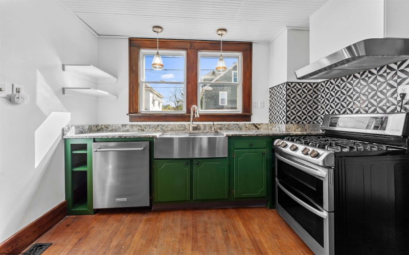 621 Elmina Street, Morgantown, West Virginia 26501, 3 Bedrooms Bedrooms, 8 Rooms Rooms,2 BathroomsBathrooms,Single Family Detached,For Sale,Elmina,10162068 621 Elmina Street, Morgantown, West Virginia 26501, 3 Bedrooms Bedrooms, 8 Rooms Rooms,2 BathroomsBathrooms,Single Family Detached,For Sale,Elmina,10162068