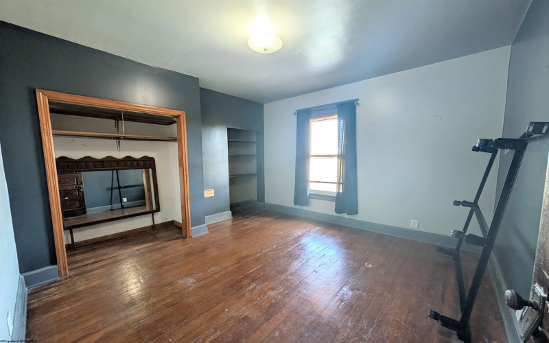 1527 Farland Avenue, Clarksburg, West Virginia 26301, 3 Bedrooms Bedrooms, 8 Rooms Rooms,1 BathroomBathrooms,Single Family Detached,For Sale,Farland,10162073 1527 Farland Avenue, Clarksburg, West Virginia 26301, 3 Bedrooms Bedrooms, 8 Rooms Rooms,1 BathroomBathrooms,Single Family Detached,For Sale,Farland,10162073