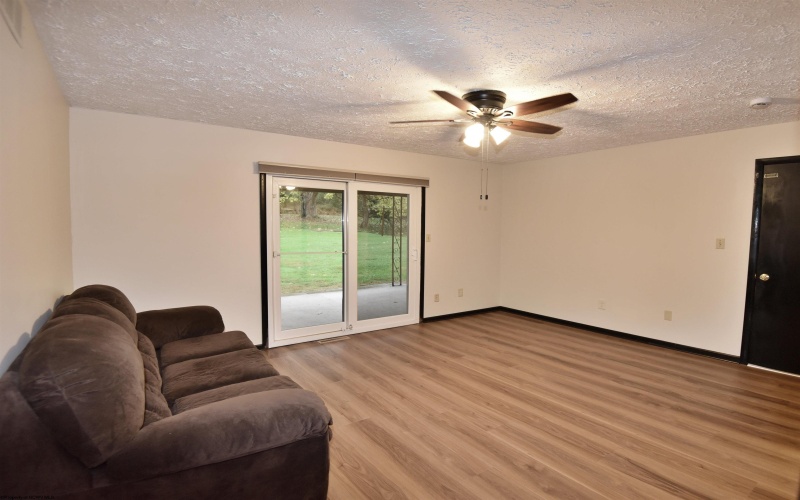 1100 Country Club Road, Clarksburg, West Virginia 26301, 3 Bedrooms Bedrooms, 7 Rooms Rooms,2 BathroomsBathrooms,Single Family Detached,For Sale,Country Club,10162071 1100 Country Club Road, Clarksburg, West Virginia 26301, 3 Bedrooms Bedrooms, 7 Rooms Rooms,2 BathroomsBathrooms,Single Family Detached,For Sale,Country Club,10162071