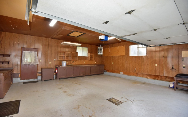 1100 Country Club Road, Clarksburg, West Virginia 26301, 3 Bedrooms Bedrooms, 7 Rooms Rooms,2 BathroomsBathrooms,Single Family Detached,For Sale,Country Club,10162071 1100 Country Club Road, Clarksburg, West Virginia 26301, 3 Bedrooms Bedrooms, 7 Rooms Rooms,2 BathroomsBathrooms,Single Family Detached,For Sale,Country Club,10162071