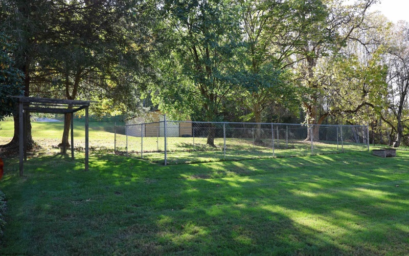 1100 Country Club Road, Clarksburg, West Virginia 26301, 3 Bedrooms Bedrooms, 7 Rooms Rooms,2 BathroomsBathrooms,Single Family Detached,For Sale,Country Club,10162071 1100 Country Club Road, Clarksburg, West Virginia 26301, 3 Bedrooms Bedrooms, 7 Rooms Rooms,2 BathroomsBathrooms,Single Family Detached,For Sale,Country Club,10162071