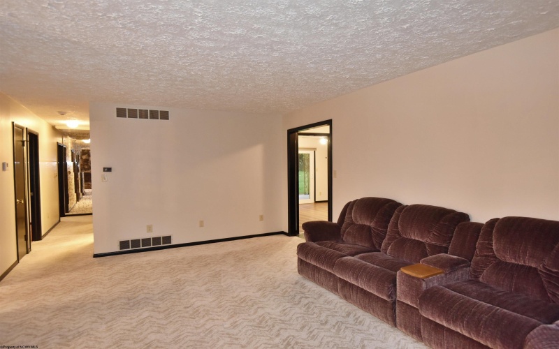 1100 Country Club Road, Clarksburg, West Virginia 26301, 3 Bedrooms Bedrooms, 7 Rooms Rooms,2 BathroomsBathrooms,Single Family Detached,For Sale,Country Club,10162071 1100 Country Club Road, Clarksburg, West Virginia 26301, 3 Bedrooms Bedrooms, 7 Rooms Rooms,2 BathroomsBathrooms,Single Family Detached,For Sale,Country Club,10162071