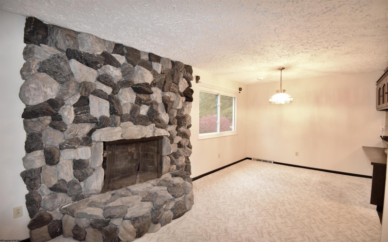 1100 Country Club Road, Clarksburg, West Virginia 26301, 3 Bedrooms Bedrooms, 7 Rooms Rooms,2 BathroomsBathrooms,Single Family Detached,For Sale,Country Club,10162071 1100 Country Club Road, Clarksburg, West Virginia 26301, 3 Bedrooms Bedrooms, 7 Rooms Rooms,2 BathroomsBathrooms,Single Family Detached,For Sale,Country Club,10162071