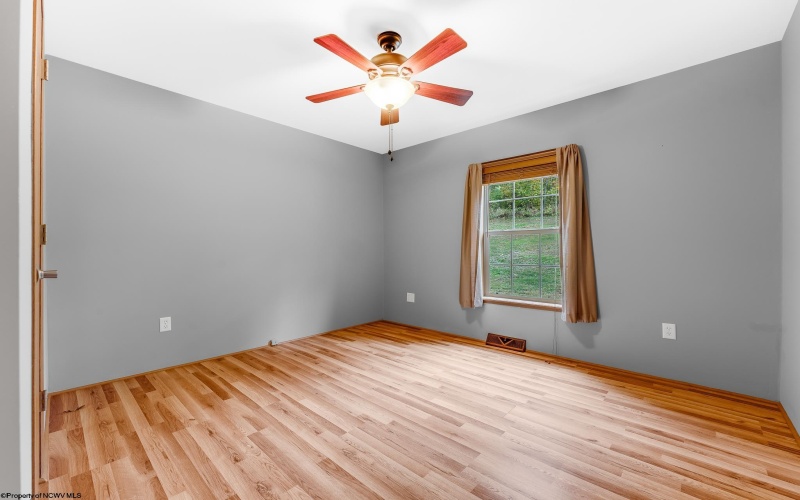 1252 Monumental Road, Fairmont, West Virginia 26554, 3 Bedrooms Bedrooms, 7 Rooms Rooms,2 BathroomsBathrooms,Single Family Detached,For Sale,Monumental,10162069 1252 Monumental Road, Fairmont, West Virginia 26554, 3 Bedrooms Bedrooms, 7 Rooms Rooms,2 BathroomsBathrooms,Single Family Detached,For Sale,Monumental,10162069