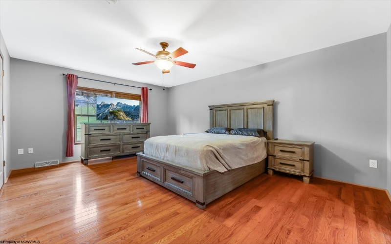 1252 Monumental Road, Fairmont, West Virginia 26554, 3 Bedrooms Bedrooms, 7 Rooms Rooms,2 BathroomsBathrooms,Single Family Detached,For Sale,Monumental,10162069 1252 Monumental Road, Fairmont, West Virginia 26554, 3 Bedrooms Bedrooms, 7 Rooms Rooms,2 BathroomsBathrooms,Single Family Detached,For Sale,Monumental,10162069