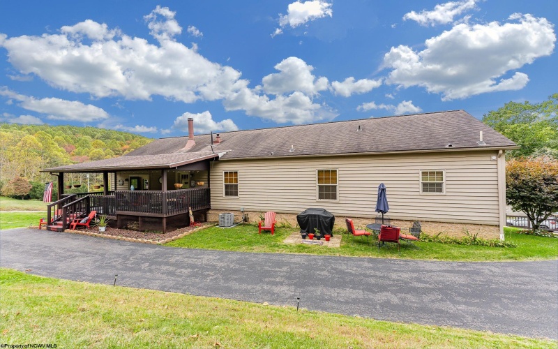 1252 Monumental Road, Fairmont, West Virginia 26554, 3 Bedrooms Bedrooms, 7 Rooms Rooms,2 BathroomsBathrooms,Single Family Detached,For Sale,Monumental,10162069 1252 Monumental Road, Fairmont, West Virginia 26554, 3 Bedrooms Bedrooms, 7 Rooms Rooms,2 BathroomsBathrooms,Single Family Detached,For Sale,Monumental,10162069