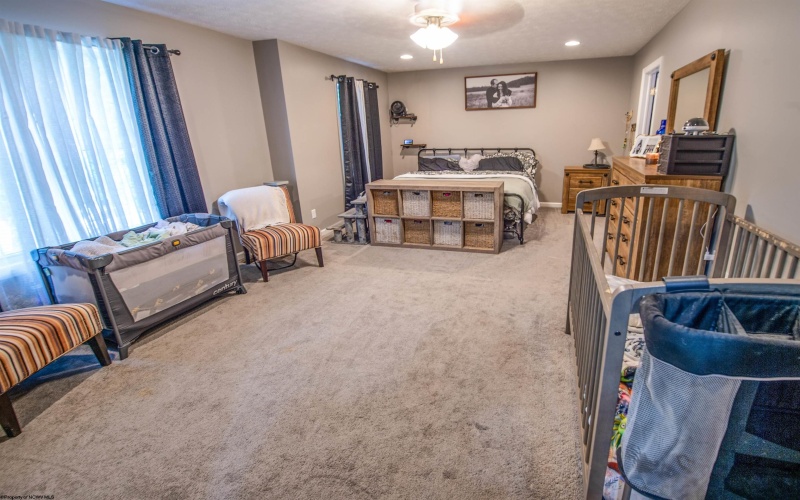 2316 Hancock Lane, Fairmont, West Virginia 26554, 3 Bedrooms Bedrooms, 6 Rooms Rooms,2 BathroomsBathrooms,Single Family Detached,For Sale,Hancock,10162072