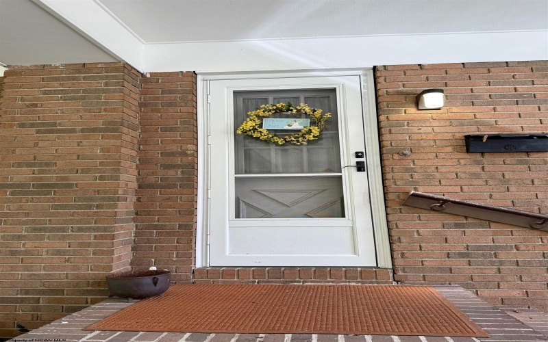 913 Henry Drive, Fairmont, West Virginia 26554, 2 Bedrooms Bedrooms, 6 Rooms Rooms,2 BathroomsBathrooms,Single Family Detached,For Sale,Henry,10162101 913 Henry Drive, Fairmont, West Virginia 26554, 2 Bedrooms Bedrooms, 6 Rooms Rooms,2 BathroomsBathrooms,Single Family Detached,For Sale,Henry,10162101