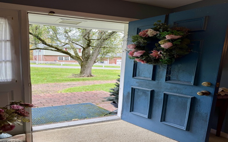 913 Henry Drive, Fairmont, West Virginia 26554, 2 Bedrooms Bedrooms, 6 Rooms Rooms,2 BathroomsBathrooms,Single Family Detached,For Sale,Henry,10162101 913 Henry Drive, Fairmont, West Virginia 26554, 2 Bedrooms Bedrooms, 6 Rooms Rooms,2 BathroomsBathrooms,Single Family Detached,For Sale,Henry,10162101