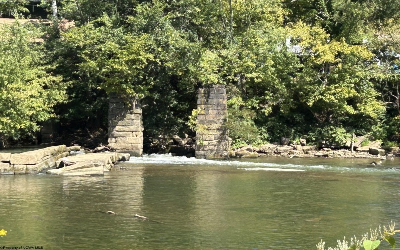 Lot 2 East Run Circle, Four States, West Virginia 26572, ,Lots/land,For Sale,East Run,10159104