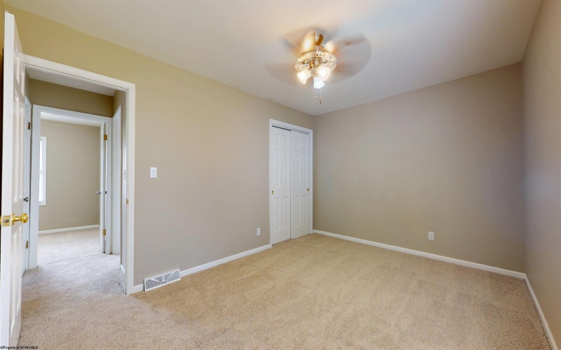 1107 Marion Avenue, Fairmont, West Virginia 26554, 3 Bedrooms Bedrooms, 7 Rooms Rooms,2 BathroomsBathrooms,Single Family Detached,For Sale,Marion,10162099