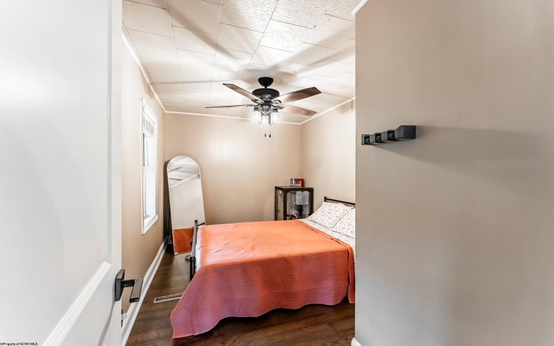 17 Brands Run Road, Morgantown, West Virginia 26501, 2 Bedrooms Bedrooms, 6 Rooms Rooms,1 BathroomBathrooms,Single Family Detached,For Sale,Brands Run,10162090 17 Brands Run Road, Morgantown, West Virginia 26501, 2 Bedrooms Bedrooms, 6 Rooms Rooms,1 BathroomBathrooms,Single Family Detached,For Sale,Brands Run,10162090