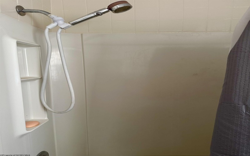 605 Mineral Road, Glenville, West Virginia 26351, 4 Bedrooms Bedrooms, 7 Rooms Rooms,1 BathroomBathrooms,Single Family Detached,For Sale,Mineral,10162109