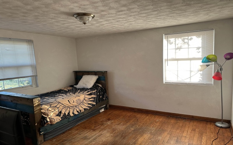 605 Mineral Road, Glenville, West Virginia 26351, 4 Bedrooms Bedrooms, 7 Rooms Rooms,1 BathroomBathrooms,Single Family Detached,For Sale,Mineral,10162109