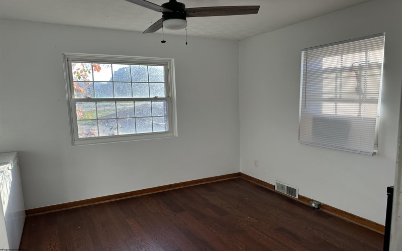 605 Mineral Road, Glenville, West Virginia 26351, 4 Bedrooms Bedrooms, 7 Rooms Rooms,1 BathroomBathrooms,Single Family Detached,For Sale,Mineral,10162109