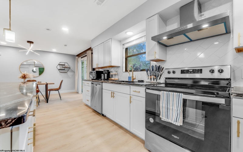 278 McCullough Street, Morgantown, West Virginia 26505, 2 Bedrooms Bedrooms, 8 Rooms Rooms,2 BathroomsBathrooms,Single Family Attached,For Sale,McCullough,10162113 278 McCullough Street, Morgantown, West Virginia 26505, 2 Bedrooms Bedrooms, 8 Rooms Rooms,2 BathroomsBathrooms,Single Family Attached,For Sale,McCullough,10162113