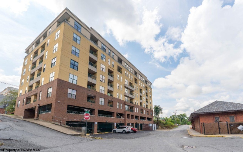 1117 University Avenue, Morgantown, West Virginia 26505, 1 Bedroom Bedrooms, 4 Rooms Rooms,1 BathroomBathrooms,Single Family Attached,For Sale,University,10162114 1117 University Avenue, Morgantown, West Virginia 26505, 1 Bedroom Bedrooms, 4 Rooms Rooms,1 BathroomBathrooms,Single Family Attached,For Sale,University,10162114