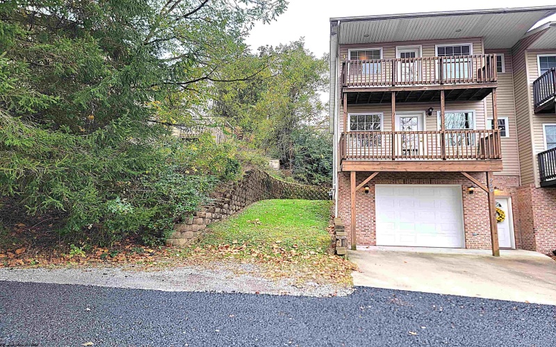 796 Alpine Street, Morgantown, West Virginia 26505, 3 Bedrooms Bedrooms, 6 Rooms Rooms,3 BathroomsBathrooms,Single Family Attached,For Sale,Alpine,10162135 796 Alpine Street, Morgantown, West Virginia 26505, 3 Bedrooms Bedrooms, 6 Rooms Rooms,3 BathroomsBathrooms,Single Family Attached,For Sale,Alpine,10162135