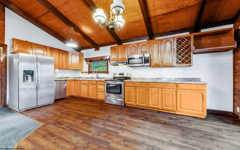 265 Paradise Circle, Morgantown, West Virginia 26508, 4 Bedrooms Bedrooms, 9 Rooms Rooms,2 BathroomsBathrooms,Single Family Detached,For Sale,Paradise,10160698