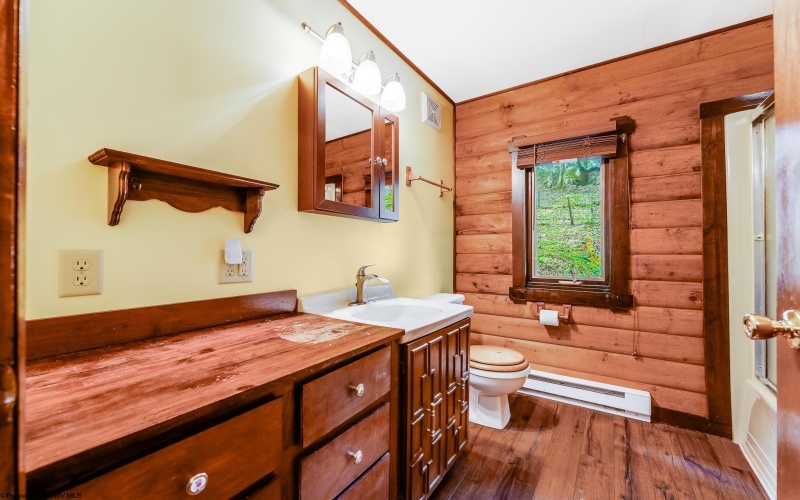 265 Paradise Circle, Morgantown, West Virginia 26508, 4 Bedrooms Bedrooms, 9 Rooms Rooms,2 BathroomsBathrooms,Single Family Detached,For Sale,Paradise,10160698