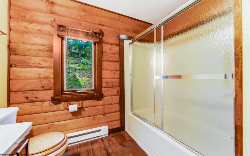 265 Paradise Circle, Morgantown, West Virginia 26508, 4 Bedrooms Bedrooms, 9 Rooms Rooms,2 BathroomsBathrooms,Single Family Detached,For Sale,Paradise,10160698